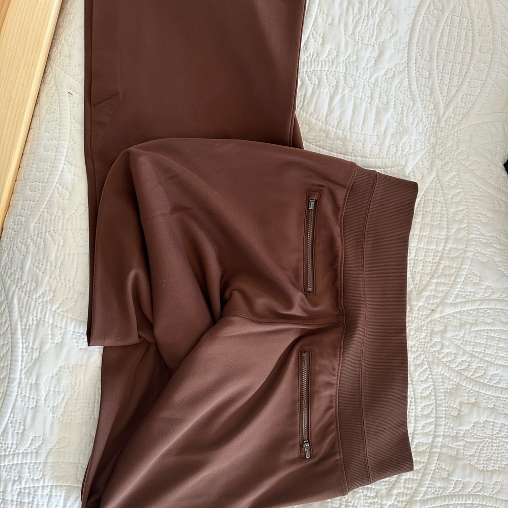 Athleta Chocolate Brown Joggers Venice